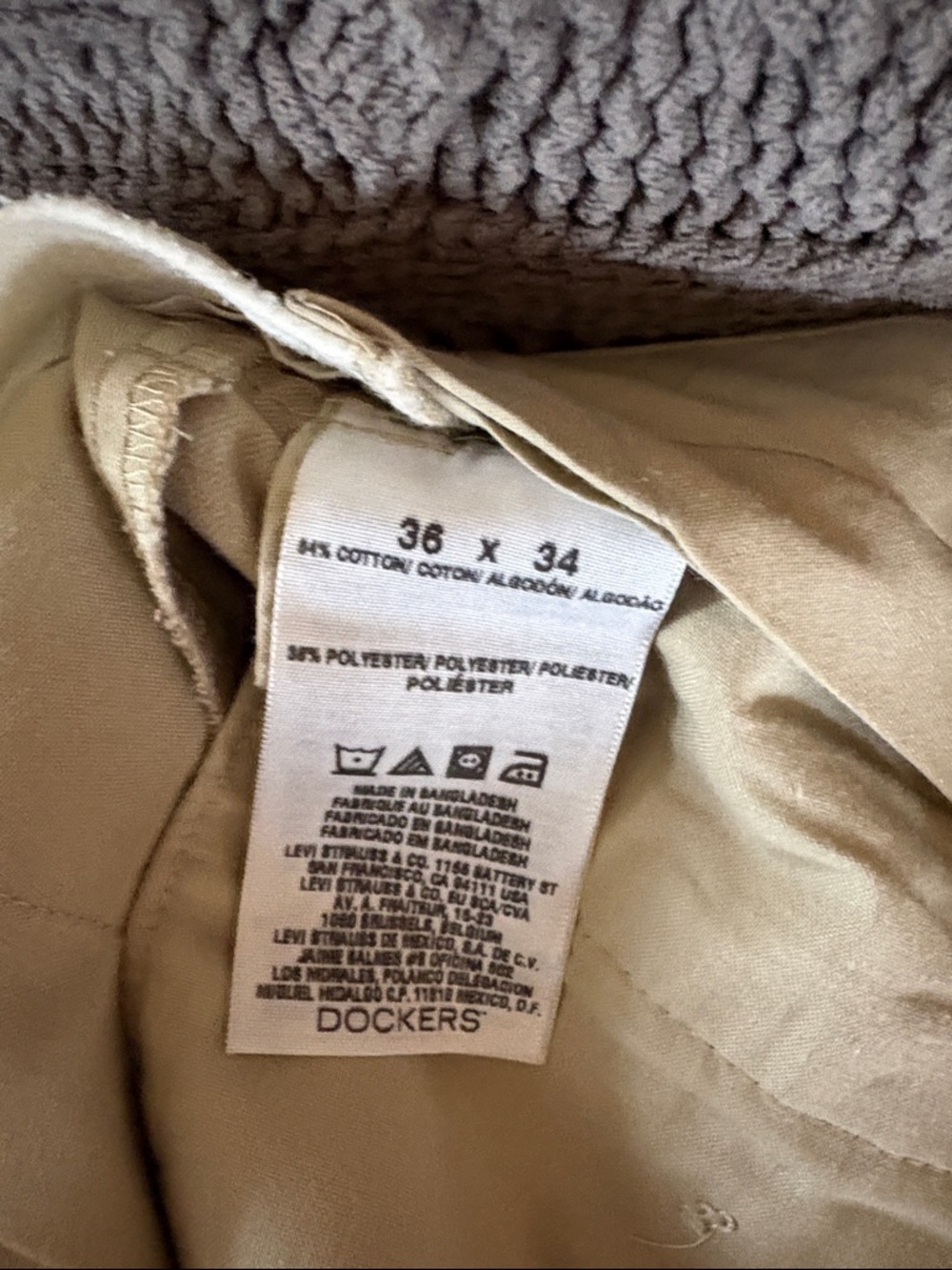 Dockers Men's Khaki Pants - Beige/Tan, Nice! L 34